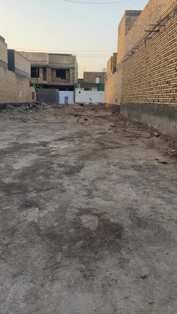 🔴 قطعة للبيع مساحة 102 م شارع المهندس الفرع ثالث يسار
✅ كافة الخدمات ماء كهرباء مجاري ب الباب
✅ تفاصيل اكثر داخل الفيديو 
🔴 ناصرية_ الصخيين_ شارع المهندس الفرع ثالث يسار
***********
***********
