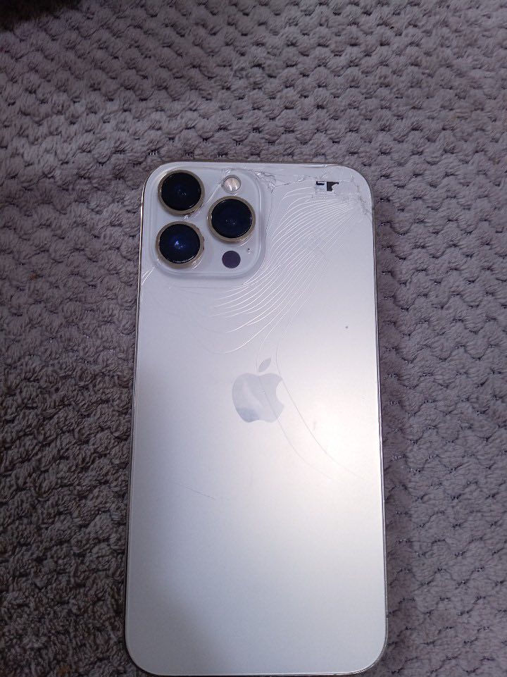 13 برو ماكس بطاريه
بطاريه ٨٠ شرق اوسط
ضرر شهر وشاشه فقط
سعر 350


**إذا كنت صاحب هذا الإعلان وتريد حذفه لأي سبب، رجاءا أرسل رسالة إلى الدعم الفني**