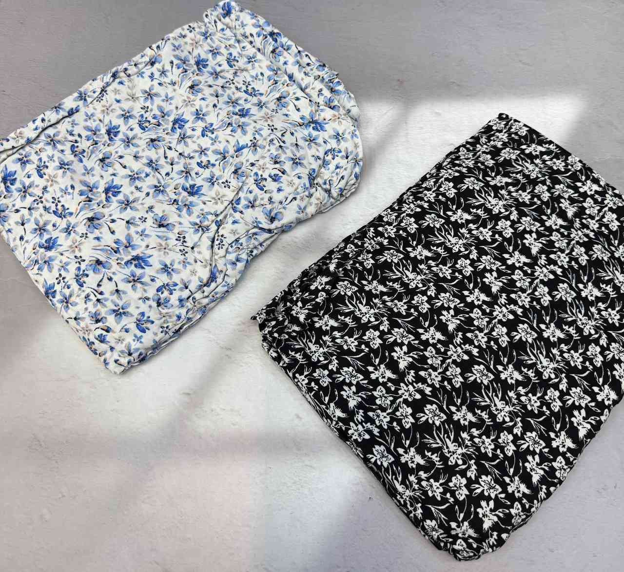 💓💓💓💓💓💓شال و شيلة 💓💓💓💓💓💓
❣️ايزار صلاة كشمير طرحات متعدده و خامة مميزة ❣️
العنوان : الصويرة/حي المعلمين/شارع الصياغ/مجاور العطية سنتر وصالون روز. 
يوجد لدينا خدمة توصيل 
للحجز والاستفسار مراسلة الصفحة او الاتصال ع الرقم *********** / فايبر. واتس اب. تلكرام
