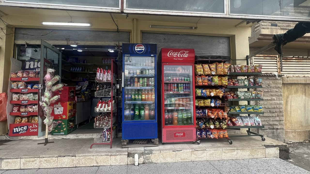 محل اسواق للبيع مع جامخانه وسستم كامرات كامل
الموقع حي الميثاق مقابل افران الحامد وكفتريا ابو يزن المحل موقعو ممتاز سبب البيع عدم التفرغ للمحل 
للاستفسار التواصل على الرقم***********
