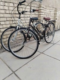 شباب بايسكلات لبيع حجم 26 المكان بغداد الدوره 07716554568