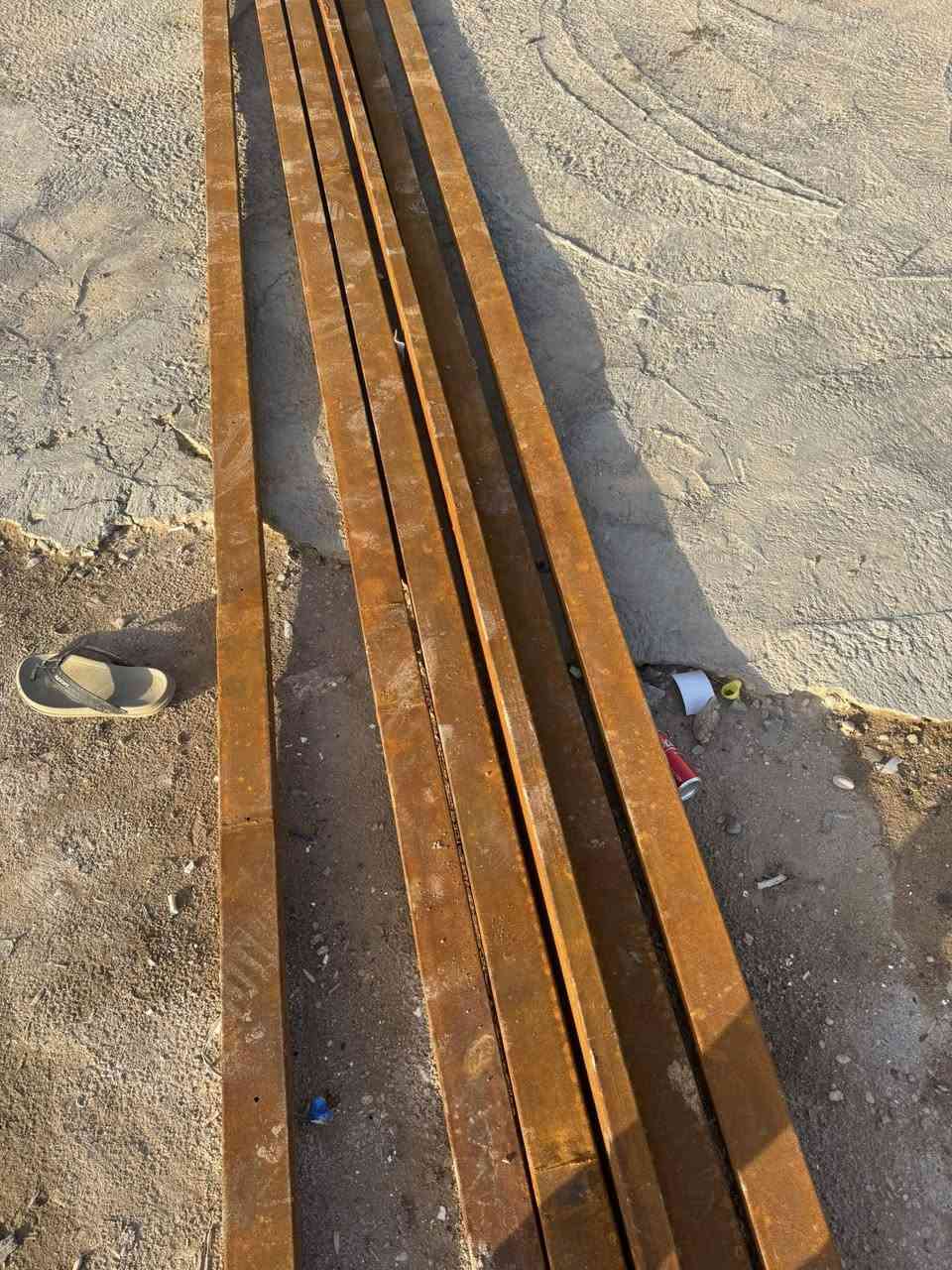 متاح حديد ثقيل للبيع مكاني السبعة كيلو العدد سبعين روطة الاتصال ***********
