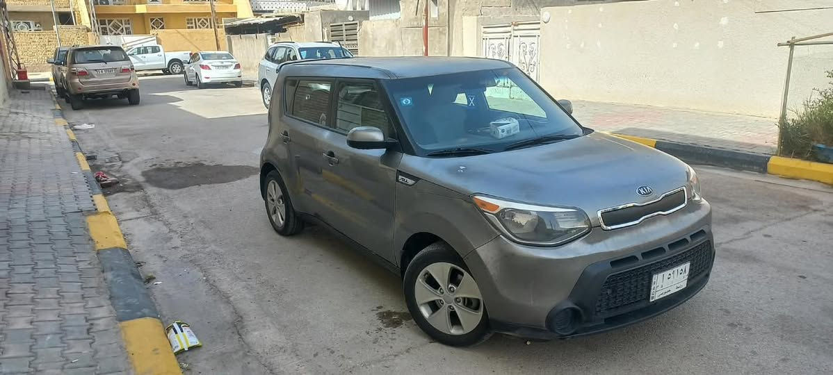 السلام عليكم ورحمة الله
رمضان كريم عليكم جميعًا 🌙

للبيع: كيا صول وارد أمريكي

المواصفات:
 • محرك 1600 CC
 • دواخل نظيفة جدًا
 • الحادث: جام لغ عكس السائق + حافة البنيت صبغ (موضح بالسونار)
 • السيارة بيها جراد بسيط كما موضح بالصور

📍 العنوان: الكوت – مركز المدينة
💰 السعر: 105 وبيه مجال بسيط

📞 للاستفسار:
077143866


**إذا كنت صاحب هذا الإعلان وتريد حذفه لأي سبب، رجاءا أرسل رسالة إلى الدعم الفني**