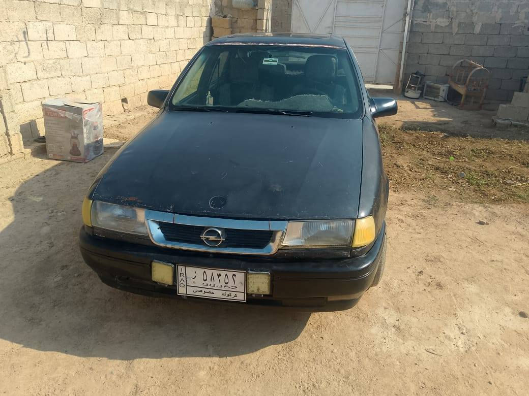 فكترا 92
كير محرك شرط 
اربع جوم كهربائي داخل صاج 
صدر اربع تايرات جدد 
سنويه خضره كارتونيه ساقطه 2021
الوكيل يمي 
السعر 18
بدون بطاقه بانزين مابيها 
السياره بدون صبغ وضىربه بيها خياس بل دوسات 
***********
***********
كركوك داقوق
