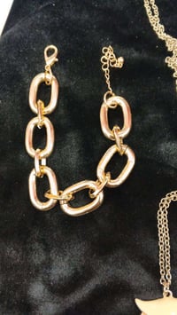 اكسسوارات • بنات