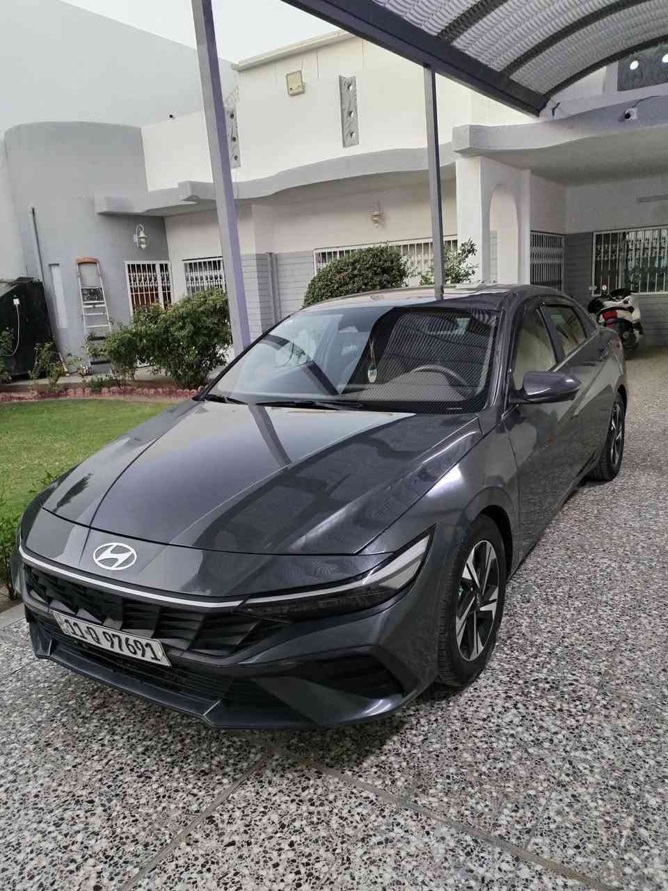 حادثها جاملغ امامي السونار موجود من اشتريتها وياها موضح كلشي بصمة تشغيل وبصمة بابين وصندوق بصمة رادار كشنات مخمل وكشن السايق والسكن تدفئة تحديد مسار اوتو هولد فتحة سقف هواي مواصفات بيها
السعر 154$ ورقة بيها مجال 
مكانها بغداد المنصور للاستفسار الاتصال *********** 
حادثها جاملغ امامي السونار موجود من اشتريتها وياها موضح كلشي بصمة تشغيل وبصمة بابين وصندوق بصمة رادار كشنات مخمل وكشن السايق والسكن تدفئة تحديد مسار اوتو هولد فتحة سقف هواي مواصفات بيها
