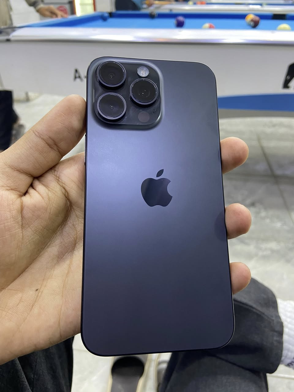 15 برو ماكس نضافه 💯 مكفول من الخدش 
كارتون وملحقات كامله 
بطاريه ٨٥ بلادي شحن يوم كامل 
الجهاز تاخذه من باب البيت مكفول من كلشي شرط الفحص وين ميعجبك … مكاني بابل محاويل … 975 وبي مجال بسيط


**إذا كنت صاحب هذا الإعلان وتريد حذفه لأي سبب، رجاءا أرسل رسالة إلى الدعم الفني**