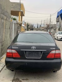 كراون • ٢٠٠٧ • اسود