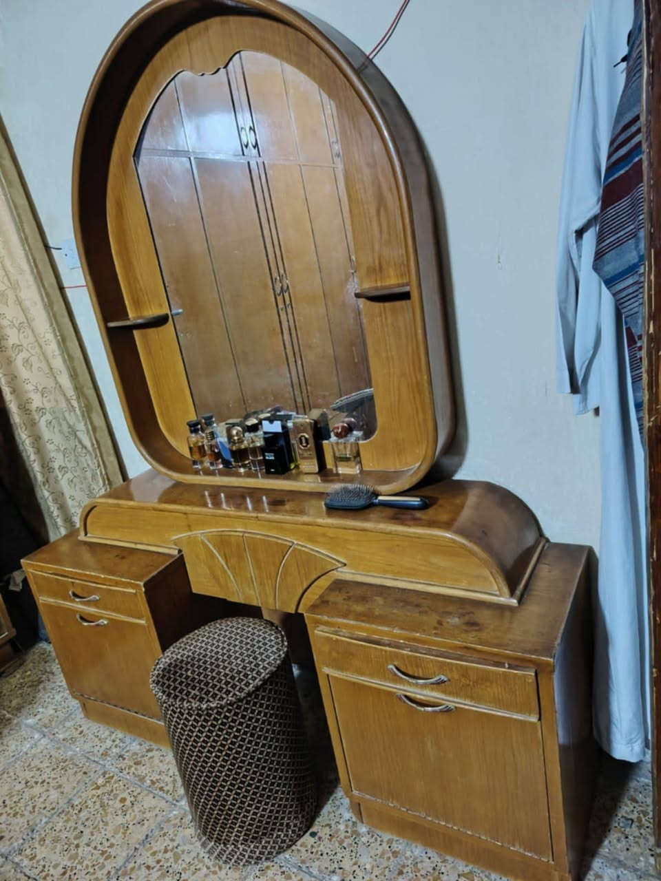 غرفه عراقيه باب اول نضيفه عنوان حي الجهاد


**إذا كنت صاحب هذا الإعلان وتريد حذفه لأي سبب، رجاءا أرسل رسالة إلى الدعم الفني**