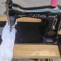 مكينة خياطة • انكليزي • شغالة