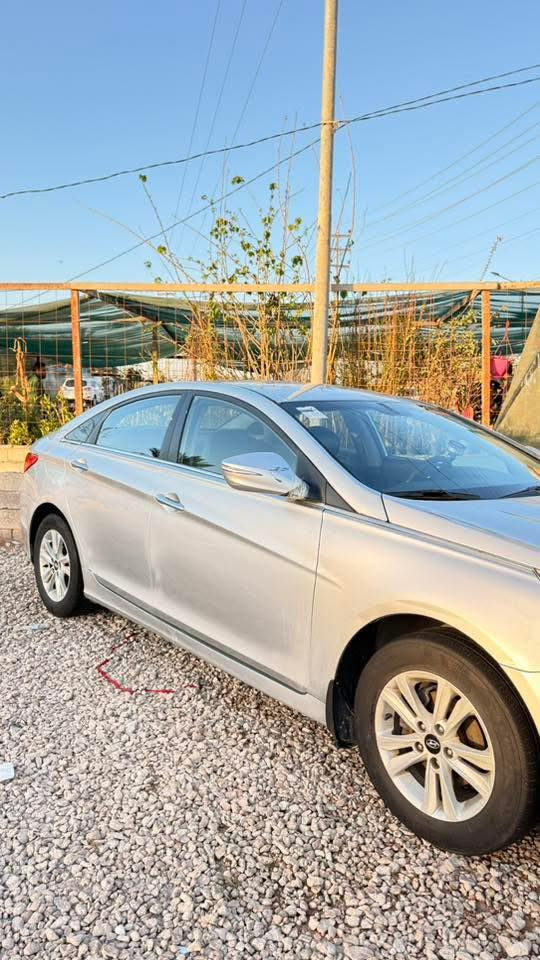 هونداي سوناتا ٢٠١٤دخول جديد كص جنطه سياره وضع شركه ترايك زيرو ماشيه قليل برغي نقص ماكوو جاهزه ترايك زيرو السعر ٤٧مكان النجف للستفسار ‭٠٧٨٦ ٢٧٩ ٢٢٩٨‬
