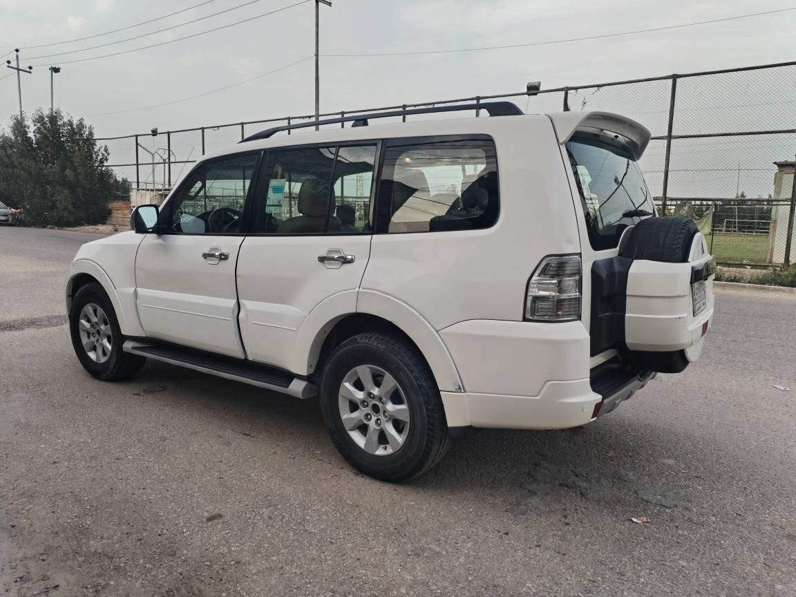 باجيرو  مديل 2010  فئة حبتورر فول مواصفات السيارة بيه صبغ مكانات ابيع صبغ حزام  بدون اي ضرر مكفول من الحادث والكص والتكم وجاهزه من كلشي ..
محرك كير  مشروطات ..
تبريد ثلج  السيارة شادلة منظومة غاز وخير من الله ماعايزه شي..

  السعر ب115$  وبيه مجال..
للبيع او المراوس بسياره صالون اقل سعر

مكاني النجف حي النصر للاتصال او المراسله على الرقم
*********** النجف, العراق
