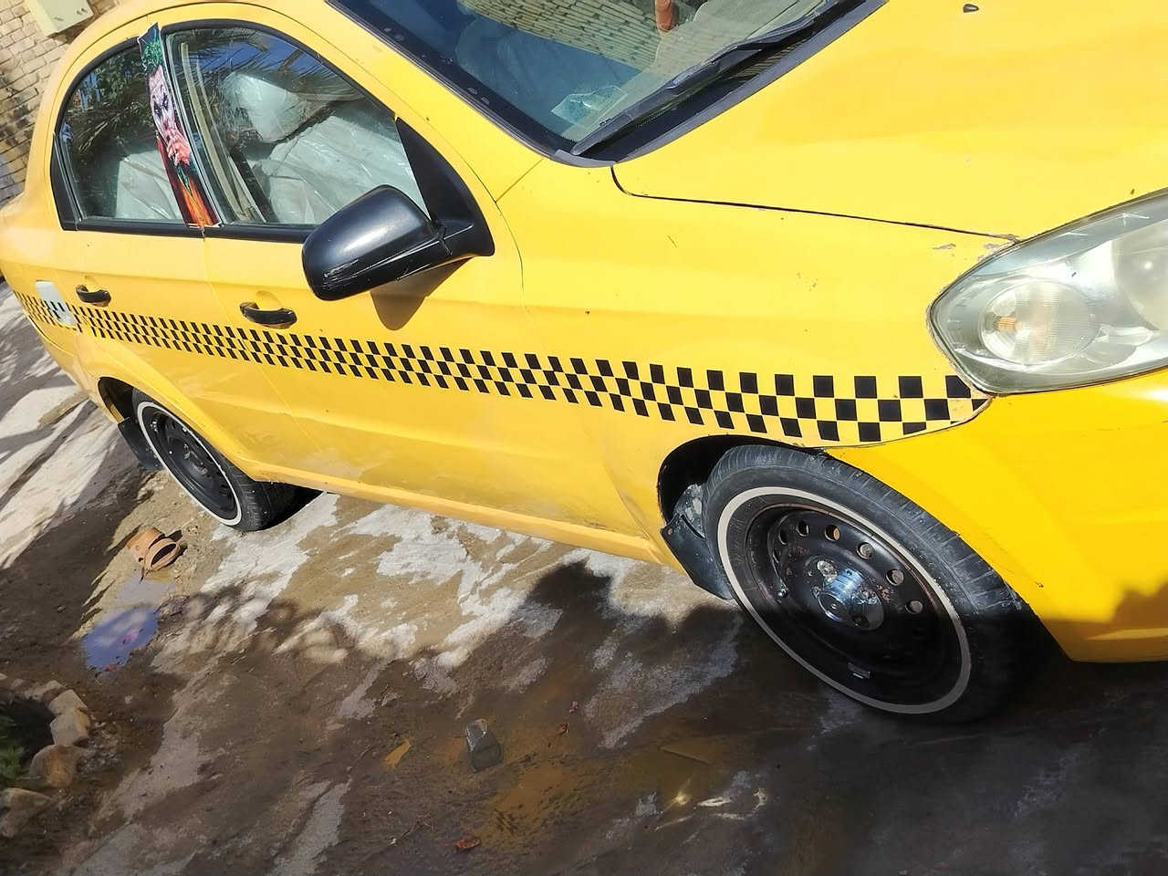 السلام عليكم افيو للبيع 2010 بسمي العنوان نجف الاشرف السعر 55 وبيه مجال رقم كربلاء انكلازي اذا اكو مراوس واطي. انا فرق وشكرا وهاذا رقمي ***********
