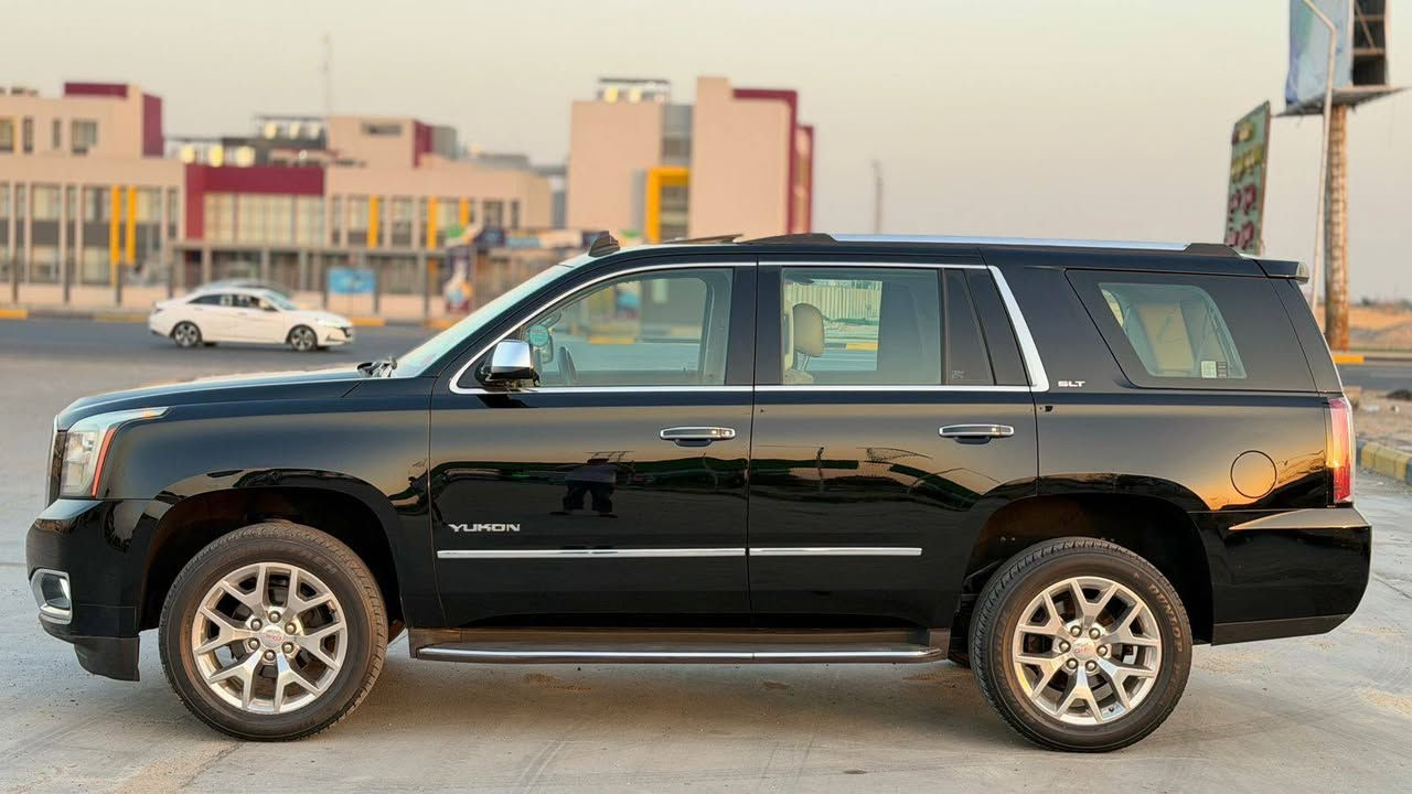 السلام عليكم GMC يوكن موديل 2015 خليجي وكاله المنصور هزه ورقم سليمانيه الجديد تحويل او وكاله فول مواصفات SLT
فتحه كشنات تدفئه تبريد قاصه بصمه تشغيل بصمه ابواب باب خلفي كهرباء تلفزيون وبعد بيهه هواي مواصفات كفاله ضربه وتبديل وصبغ حته الدعاميات مكينه 5300 بلاد مامفتوحه ماشيه 102 جديده السياره. 
العنوان: بصره 
رقم الموبايل:***********
