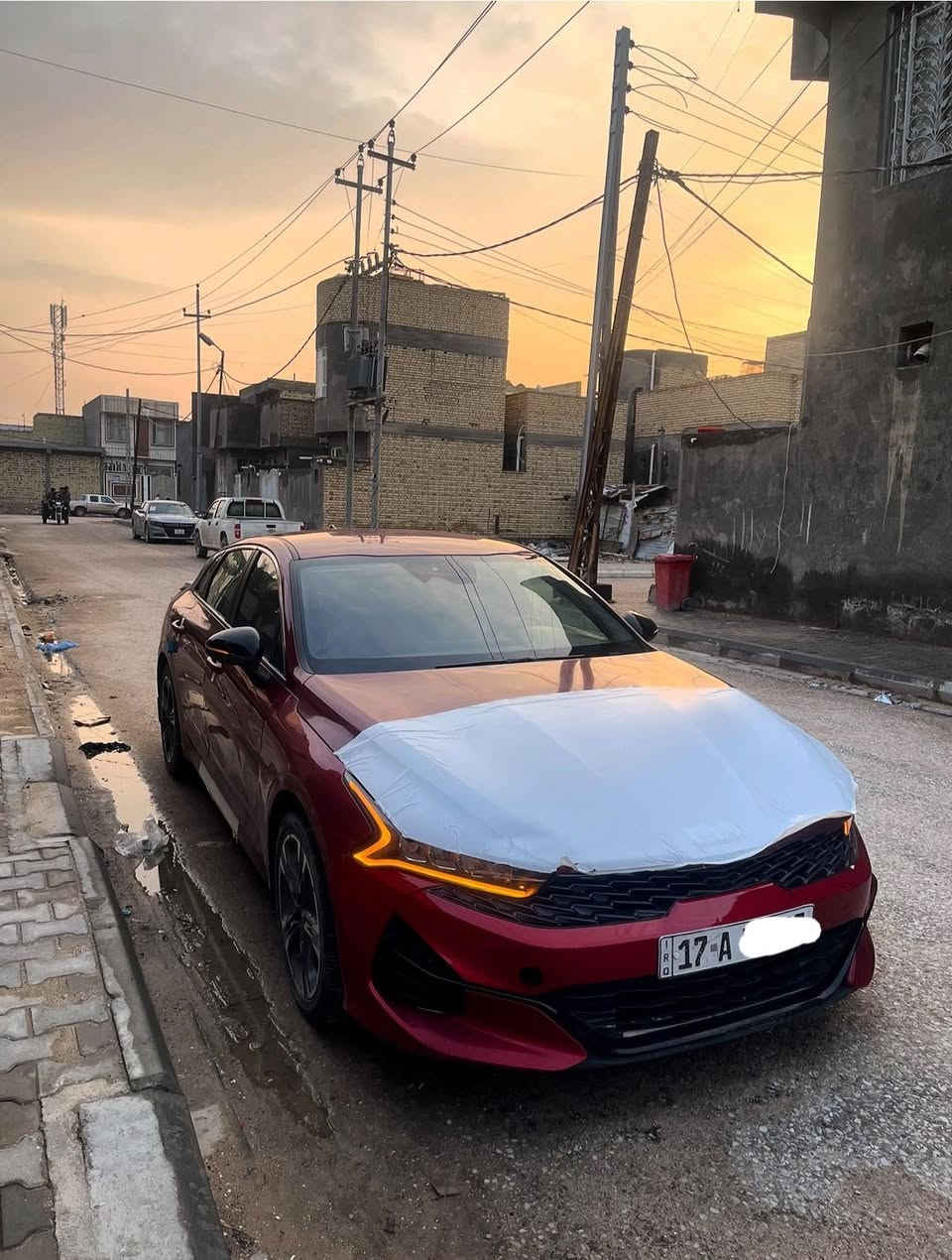 K5 23 GT line للبيع
السياره فول مواصفات عدا الفتحه 

رادارات 

تحكمات ستيرن 

شاشه حجم كبير اكبر من العاديه 

4 وضعيات قياده 

سايد بريك دكمه 

لايت 4 عدسات 

قياده ذاتيه 

تحديد مسار 

شحن لاسلكي 

كشنات جلد اسود مختوم GTline 

كشنات كهرباء 

تبريد ثلج ❄️ 

وبيه هواي موصفات السياره نصبته كلش حلوه بالواقع احلا من صور 

حادثه جاملغ عكس جهة السايق وبنيد تبديل بأمريكا 

السياره معوقين 160$ وبيه مجال 
للتواصل ***********
