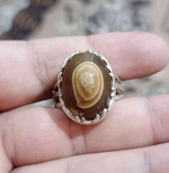 السلام عليكم جزع يماني ذمة صياغة ثقيله سعر 65 مكان السماوه توصيل موجود ***********
