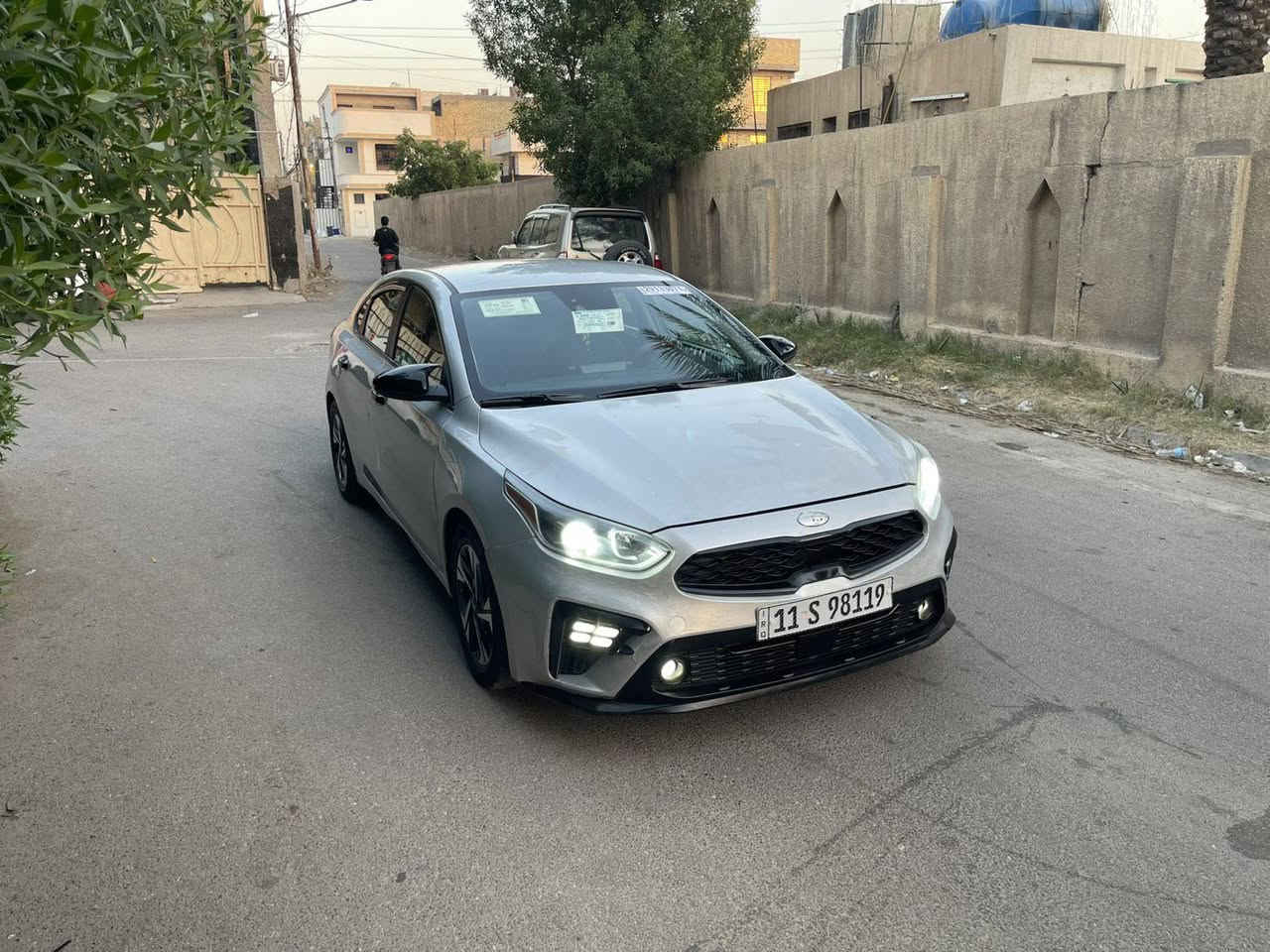 السلام عليكم فورتي 2020 مكينه 2000 دوش سنويه 2027 رقم دولي باسمي تحويل مباشر وارد امريكي حادثها بنيد وطخه بل جاملغ بدون اي دواخل صور الحادث بل منشور شاصي لغد قماره تكم كله مكفول كير ومكينه لاصرف ولا بخار صدر تايرات تبريد كله جديد السياره جاهزه من كلشي مكانها بغداد السعر 113 وبيها مجال ***********

