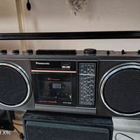 باناسونيك ياباني ثمانينات جدا نظيف سعر 140 الف،، 07701077110