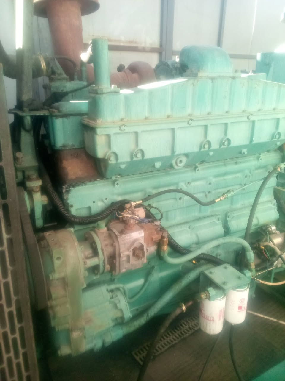 مكينه كمز خمسه ونص ستندر للبيع 350 كيفي ستندر بلا زحمه الشراي يتصل عل هذا الرقم *********** السعر 70 ورقه
