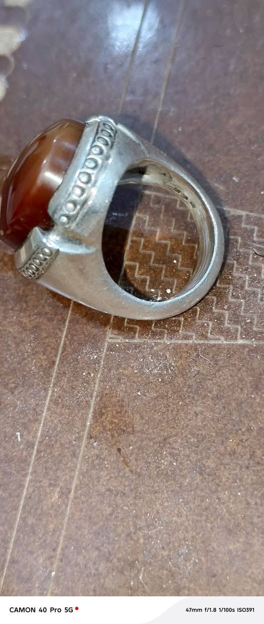 عقيق يماني شرط يماني صياغه ثقيله 37غرام ونص صياغه حماده سعر ٢٠٠قفل يوجد توصيل قياس 23


**إذا كنت صاحب هذا الإعلان وتريد حذفه لأي سبب، رجاءا أرسل رسالة إلى الدعم الفني**