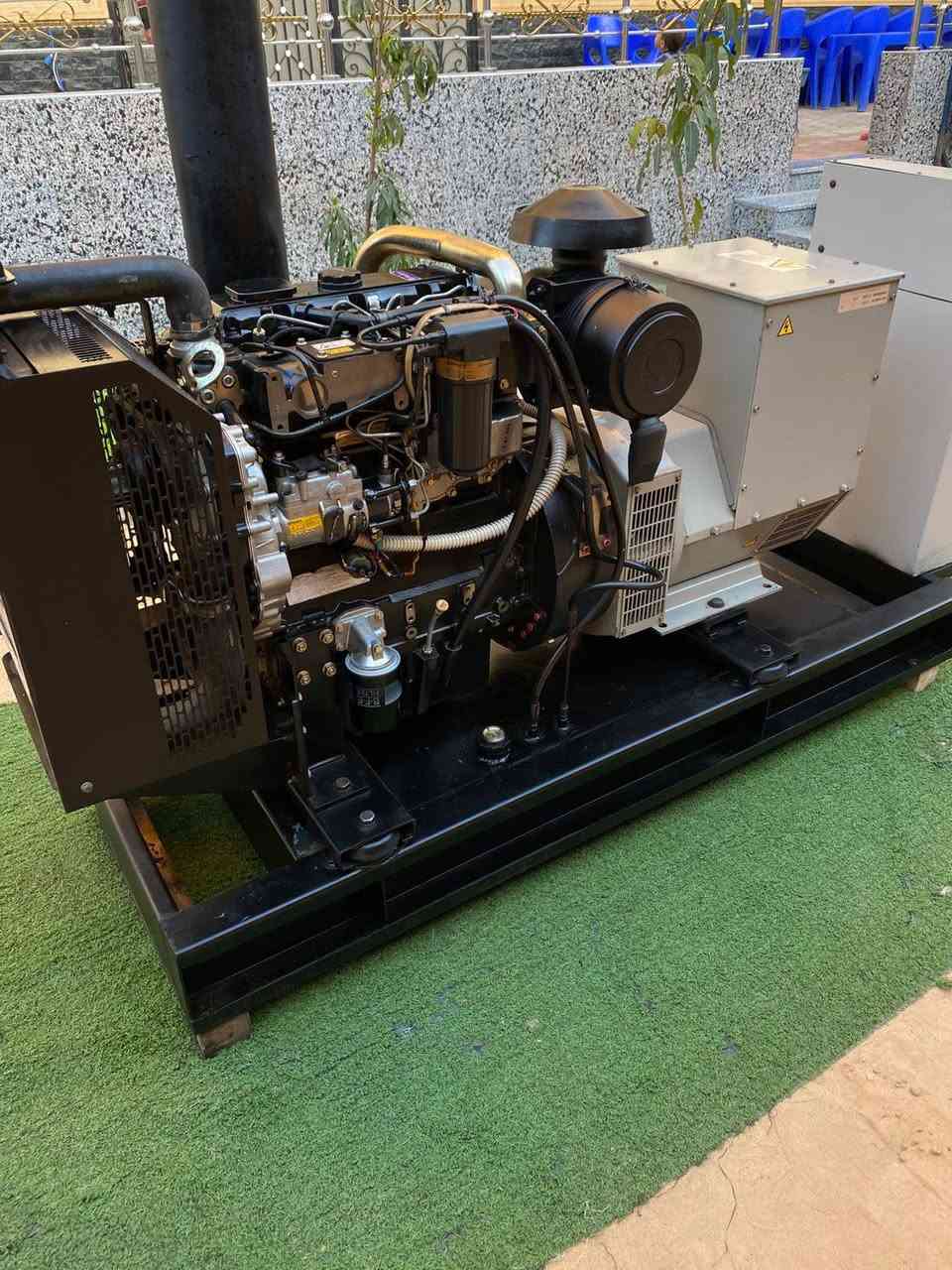 بسم الله ماشاء الله ❤️ 
🏢🔥 شركه الحداد تقدم لكم 🔥🏢
⚡ مولد كهرباء بيركنز إنجليزي أصلي ⚡
🇬🇧 جودة واعتمادية عالمية
🔹 طراز 1104
🔹 استيراد كسر زيرو ✨
🔹 عدد ساعات تشغيل 500 ساعة فقط ⏱️
🔹 قدرة 75 ك.ف.أ ⚡
🔹 موفر في استهلاك الوقود 💰
🔹 مناسب للأحمال الصناعية والتجارية 🏭
✅ المولد بحالة ممتازة وجاهز للتشغيل والمعاينة الفورية
📞 للتواصل:
01096767049 ☎️
📍 العنوان: طريق الإسماعيلية — الصالحية القديمة 📍
🔥 المصداقية عنوان النجاح — شرفنا بالزيارة والمعاينة 🔥


**إذا كنت صاحب هذا الإعلان وتريد حذفه لأي سبب، رجاءا أرسل رسالة إلى الدعم الفني**