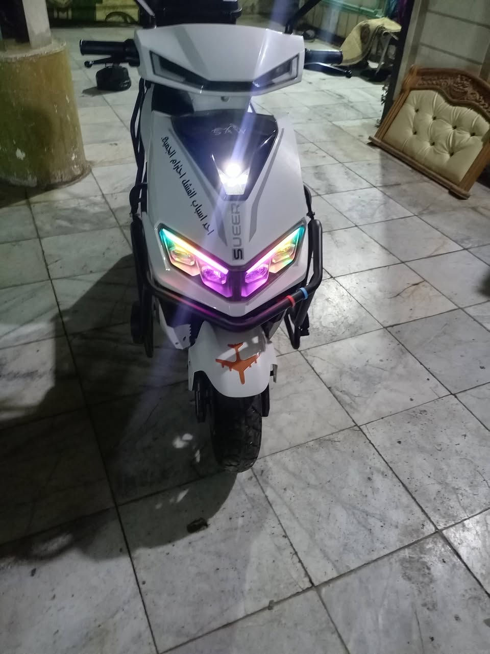 دراجه شحن البيع بعدهه بحالت وكاله صارلهه ربع اشهر من طالعه بصمه تشغيل عن بعد زوج بصمات وياهه سعر خاص ***********
