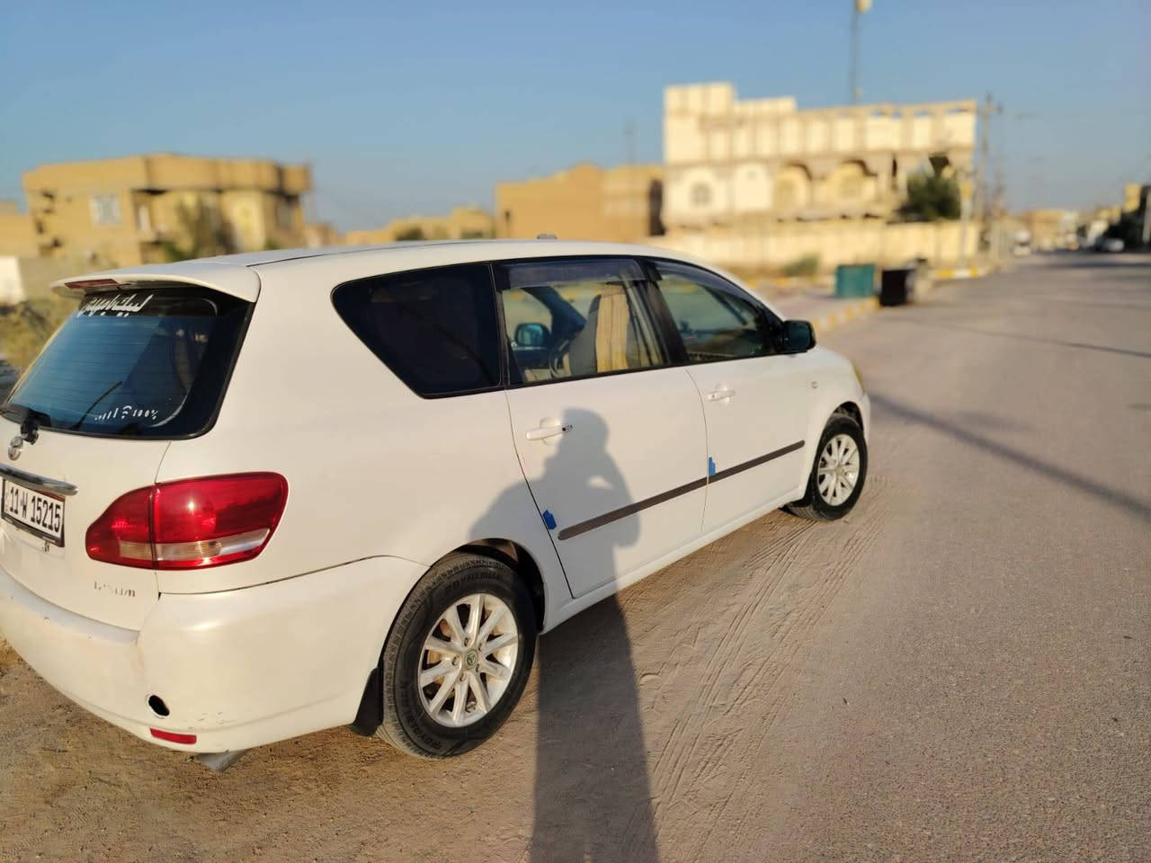 السلام عليكم 
‏سياره ابصم عادي للبيع 
‏رقم انكليزي 
2ويل
‏تخم تاير جديد 
‏حداديه جاهزة
كيج حماوه
‏مكينه وكير جدد صارلهن سنه من بدلتهن على ايدي 
‏كاعيه مدوشمه
‏كشنات تلبيس 
‏سياره كامله 
‏بيها جاملغ امامي 
‏واي استفسار اتصل عليه واتساب أو اتصل مباشر 
‏***********
‏السعر 115وبيها مجال مكاني ناصريه سوق الشيوخ
