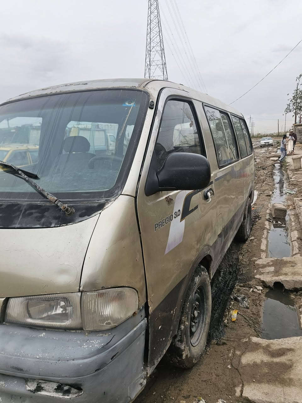 السلام عليكم
بريجو للبيع رقم ديالى موديل 1996
سنويه لل 2029 رقم انكليزي 
سيارة نظيفه السعر 43
***********
