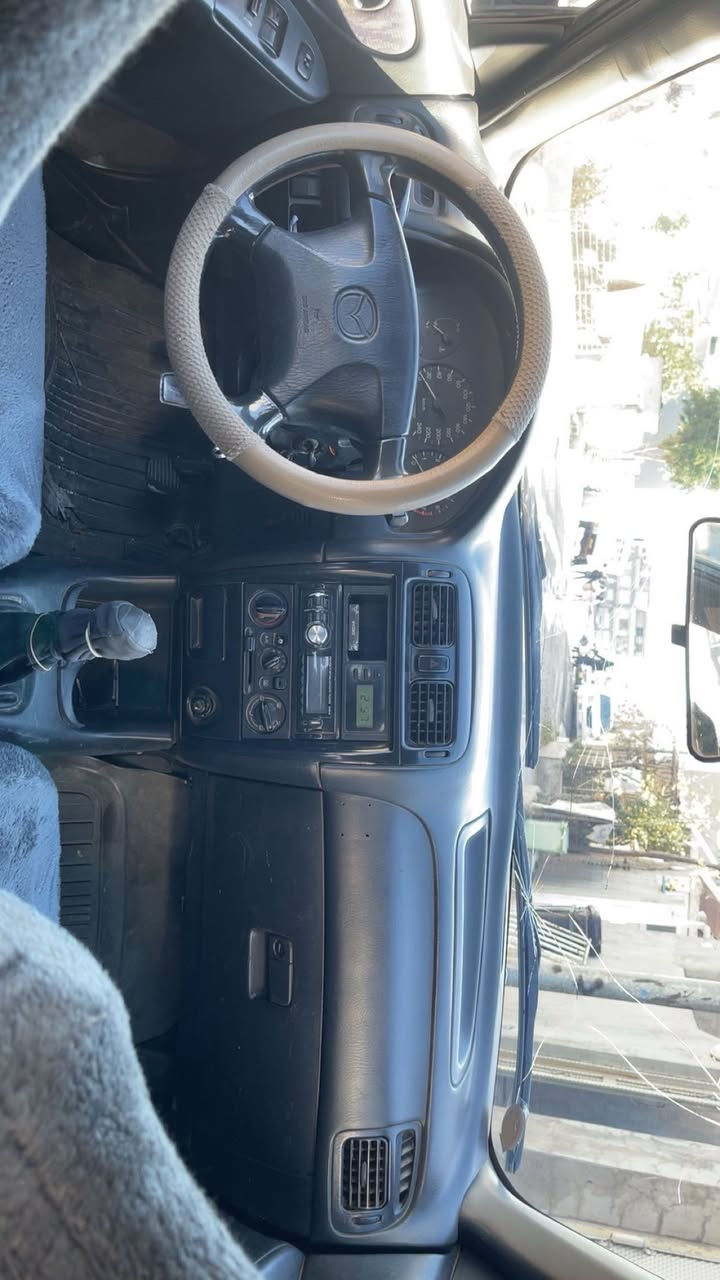 مازدای فاسۆلیای گێڕ عادی مۆدیل 1997 سەنەوی و ڕەقەم تازەیەتا مانگی 5 ی 2029 بەناوی خۆمانە 
بەشەرتی تەحویل و وەکالە
بەشەرتی گێڕ و مەکینە 
 
نرخی ٤٢ گەڵا

***********
***********
***********
***********
