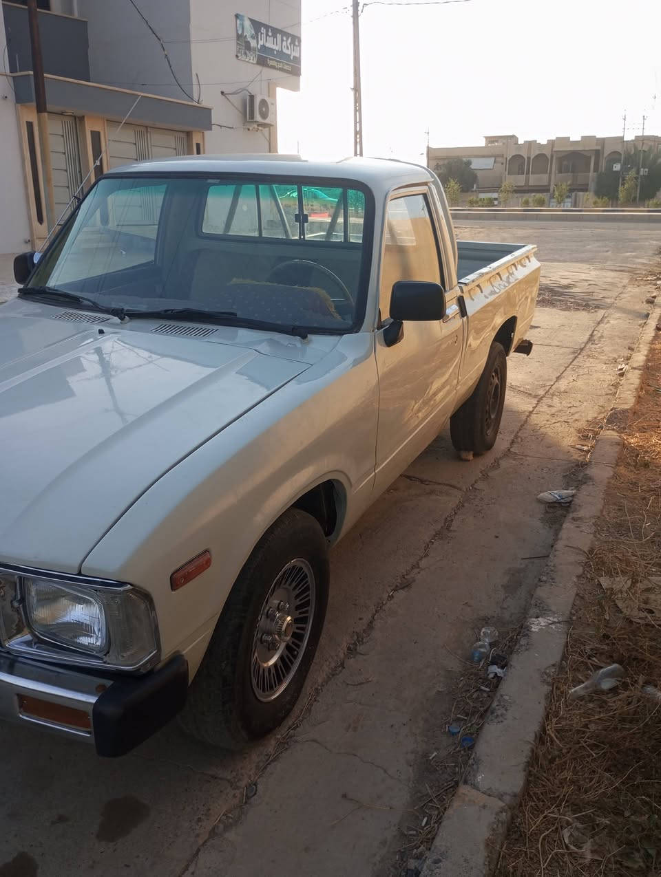 ***********
*********** 

تنزيل السعر 

#السعر $ 30

العنوان الايمن حي الشهداء مقابل التربية او جامع الخلد
