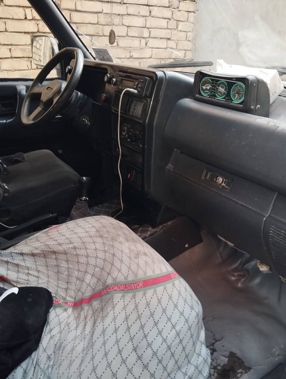 سلام عليكم ازوزة مويل 94 مكينة بطة كير عادي السيارة جاهزة محرك كير حدادية رقم  ذي قار مشروع وطني سنوية نهاية ٢٦ سعرهة ٤٠وبيهة مجال


**إذا كنت صاحب هذا الإعلان وتريد حذفه لأي سبب، رجاءا أرسل رسالة إلى الدعم الفني**