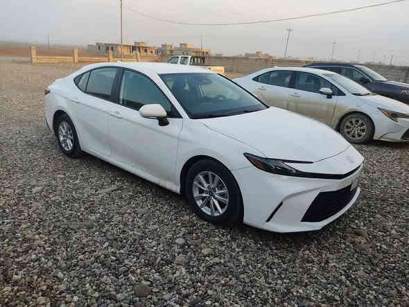 السلام عليكم
للبيع 
كامري 2025 هايبرد
لون أبيض ثلجي 

مواصفات LE
بصمه
رادارات جانبيه 
شحن لاسلكي
السعر 225
وبيها مجال بسيط 
بيع نقد فقط وبدون مراوس
الضرر بونيد مبدل
والچاملغ شبر صبغ
صور الشاصي مرفق بالمنشور 
 ماشيه 7 الف ميل
منفيس باسم البايع والترقيم مجاني 
عنوان السياره ناحيه الزاب قريه اصبيح تحتاني 
للاستفسار الاتصال على الرقم التالي 
***********
