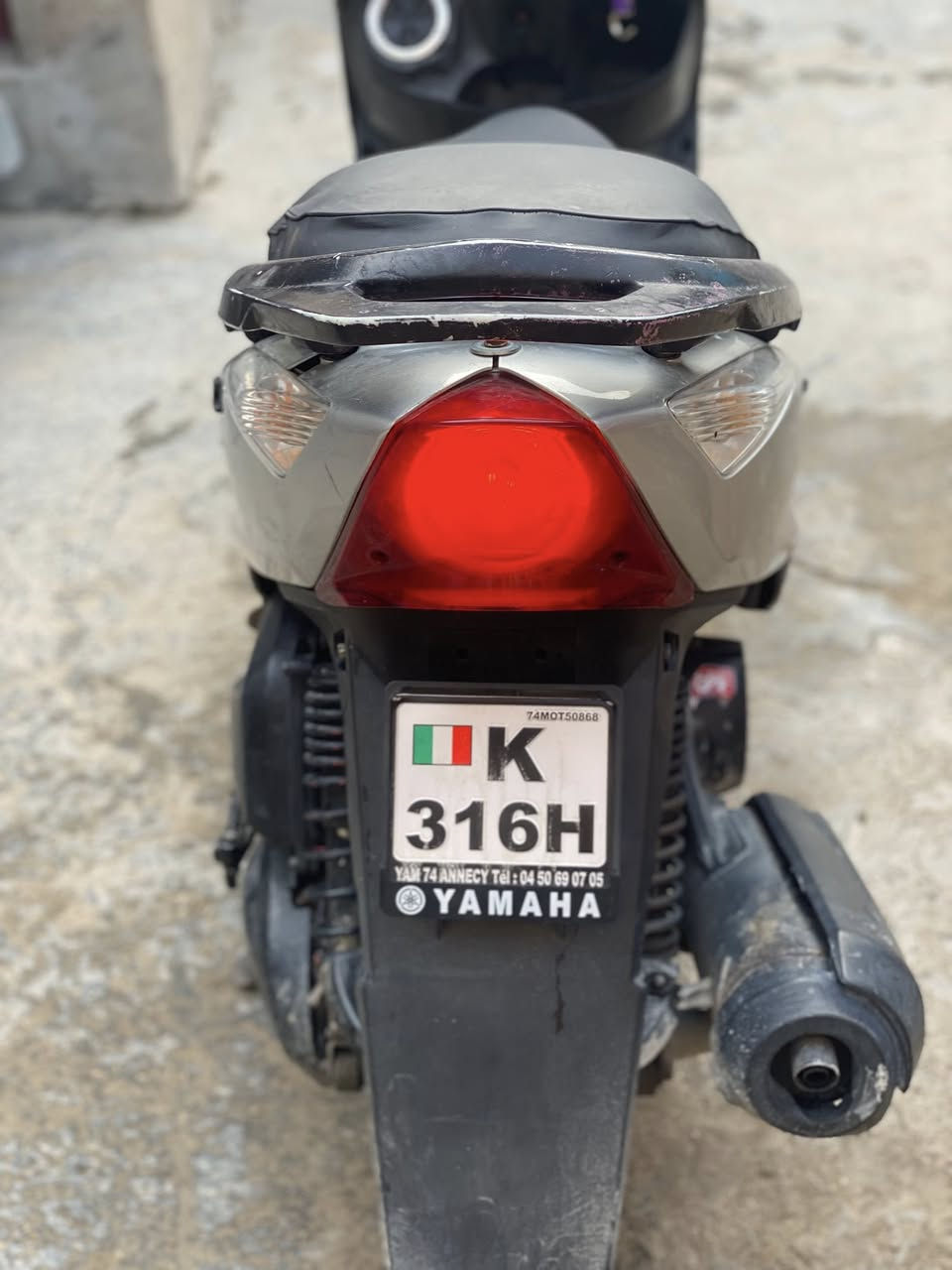 سلام عليكم دراجه نضيفه شغاله سلف هندر مكينه نكره بكل وكت كيجات بانزين سرعه شغالات كهربائية عامتن غاله مكينتها ناعمه بيها ملاحضات بصيطه مكاني بغداد الحريه شارع 30قرب أسوق مريومه رقم تليفون ***********اتصل وتدلل سعرها خاصص
