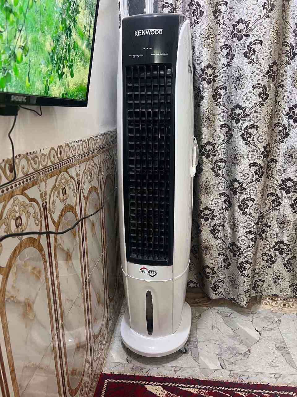 السلام عليكم مبردة للبيع الشكل الجديد ريمونت +لمس جديده استخدام جداً قليل السعر ٢٥٠قفل ماخذيها ب ٣٥٠الف الشراي يتصل 
***********
العنوان كوت
