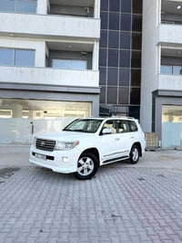 لاندكروز • ٢٠١٣ • GXR فل