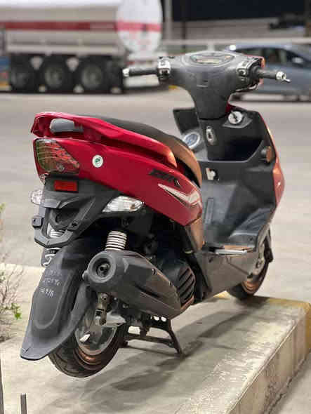 سلام عليكم دراجه جي تي ار للبيع مكفولة كفالة عامة من كلشي دراجة جديدة مكاني الشعب سعر 1350 وبيهة مجال  للطيبين رقمي ***********
