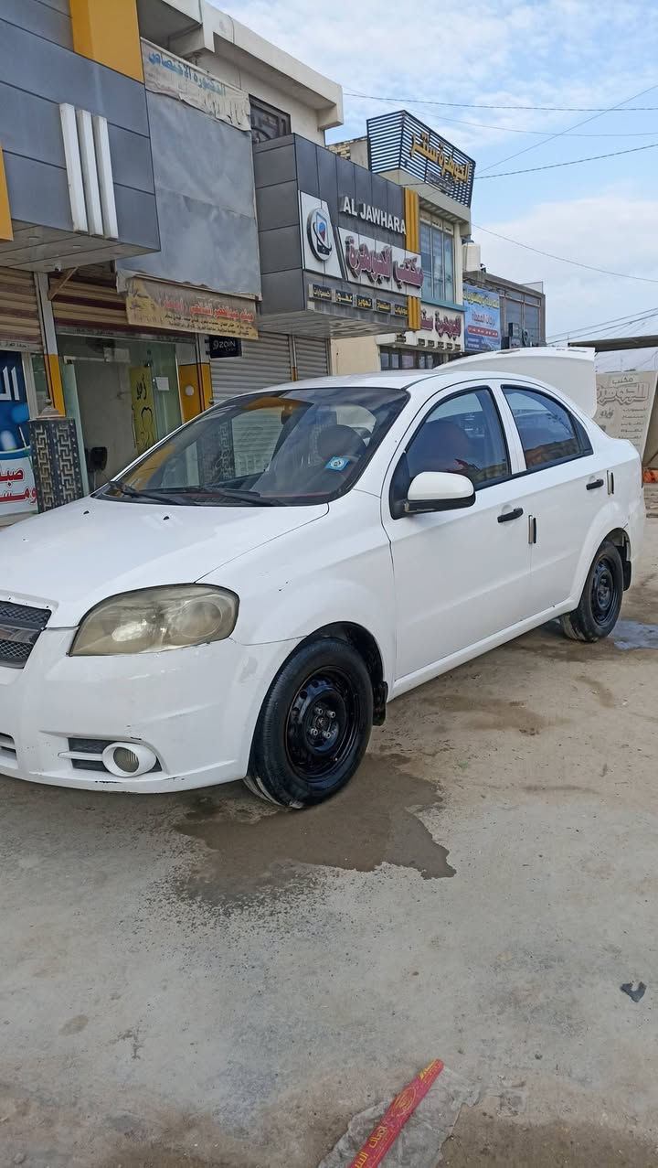 السلام عليكم
افيو موديل 11 رقم نجف الشركه العامه للسيارات مكفوله من ضربه وصبغ فقط دحجات ثنين خفيفه باقي كفاله سياره ستخدام شخصي مامشتغله كير اوتماتيك محرف مفتوح 
كير ومحرك وحداديه وتبريد وتخم تاير كله عالشرط
مكان السياره النجف الاشرف / كوفه 
السعر 75 وبيها مجال للشراي 
للاتصال ***********
