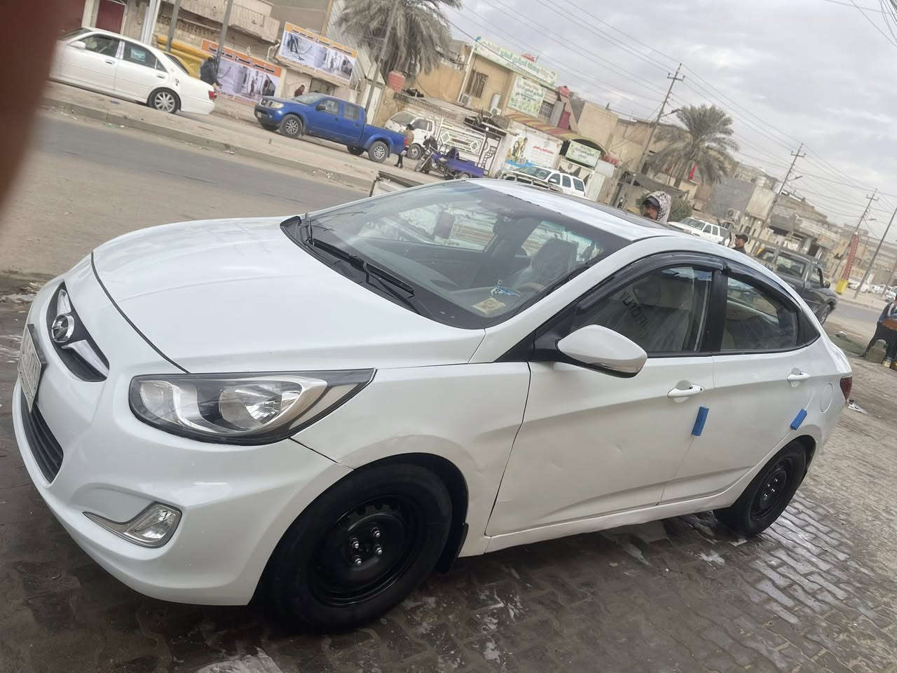 اكسنت ١٤ خليجي راعيه وتحويله بلبصره سنويه ل٢٨ مكينه ١٦٠٠ دوش مكفوله من الضربه بيه رشات صبغ كير مكينه حداديه كهربائيات خير من الله السياره جاهزه السعر ٨٣ بصره مطيحه ***********
