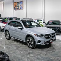 GLC300 4Matic • ٢٠٢٤ • ماشي ٢٩ ألف
