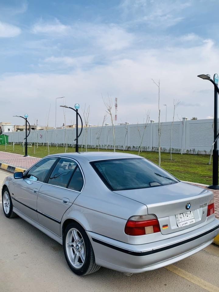 سلام وعليكم
بيم صقر 1997
اصل وفصل 528  🔥
محرك وكير شرط
كير توماتيك وعادي
تبريد ثلج ❄️
مصبوغه عام جماليه
كشنات M جلد  دركه تحكم تحديد سرعه 
سسلايت جام
 سقف كنتاره
شاشه اندروايد
تلفون 📞
لايتات زينون
ويل M
برده خلفي بلادي
شرط لتحويل رقم الماني 
مكاني الموصل
رقم تلفون
***********
***********
