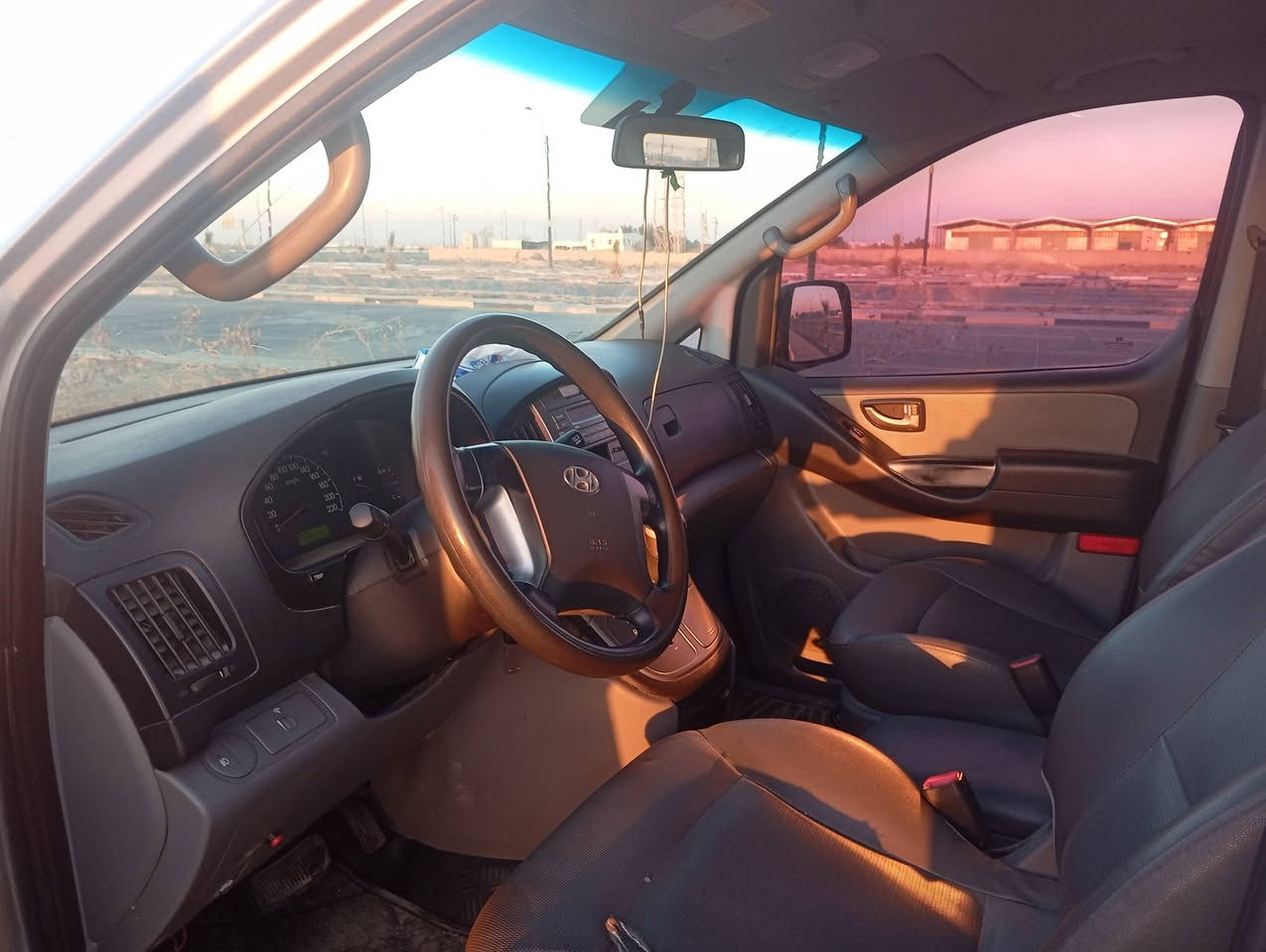 سلام عليكم ستاركس 2012 معلايه  2023 محرك سبلاين مسكر اون  مكفوله من الضربه ولكصه رقم بصره بيه دخوليات جميع مواقع النفط مصفره سنويته 2029  سعر خاص موجود واتساب *********** العنوان البصره
