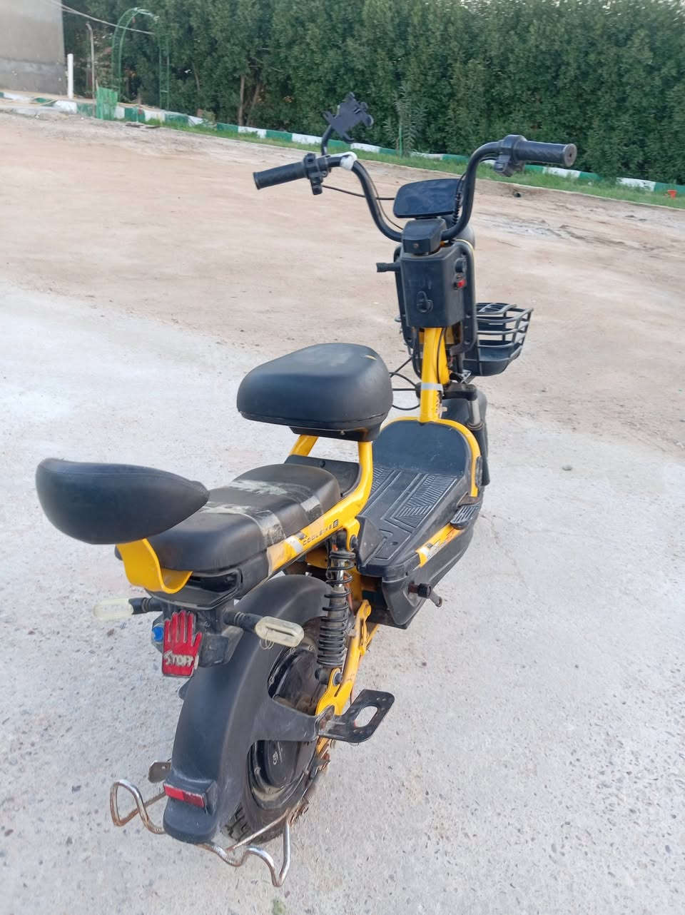 سلام عليكم /دراجه للبيع 120وبيه مجال بس عوزه بطاريات دراجه نضيفه مستعجل عله بيعه   او مراوس بايسكل نضيف


**إذا كنت صاحب هذا الإعلان وتريد حذفه لأي سبب، رجاءا أرسل رسالة إلى الدعم الفني**