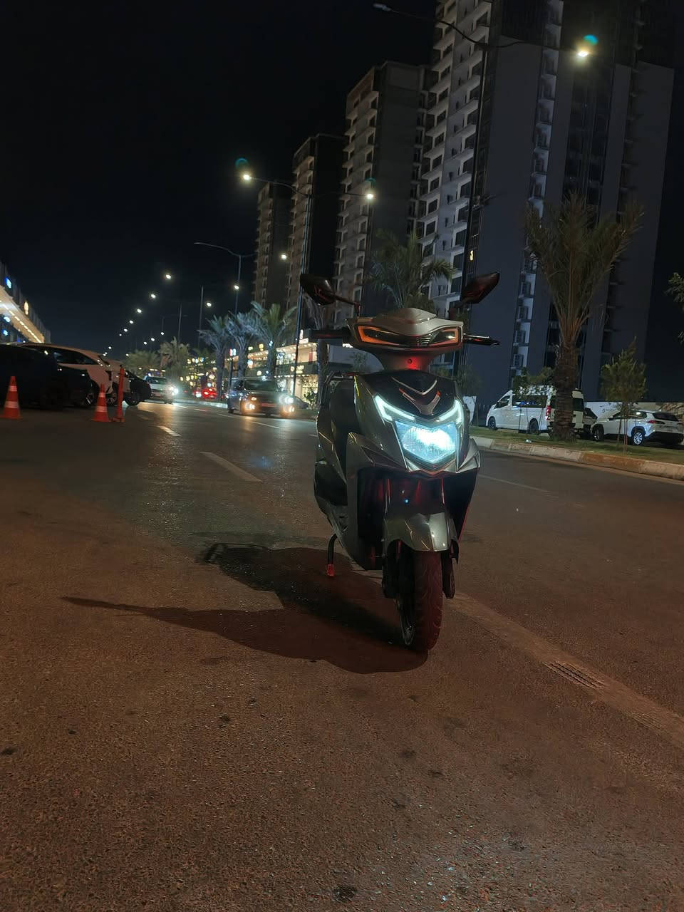 سلام عليكم دراجه سكنس شحن كامله فول باتريات يقارن 11سعرها475الف مكاني حي الجهاد بغداد ستفسار***********
