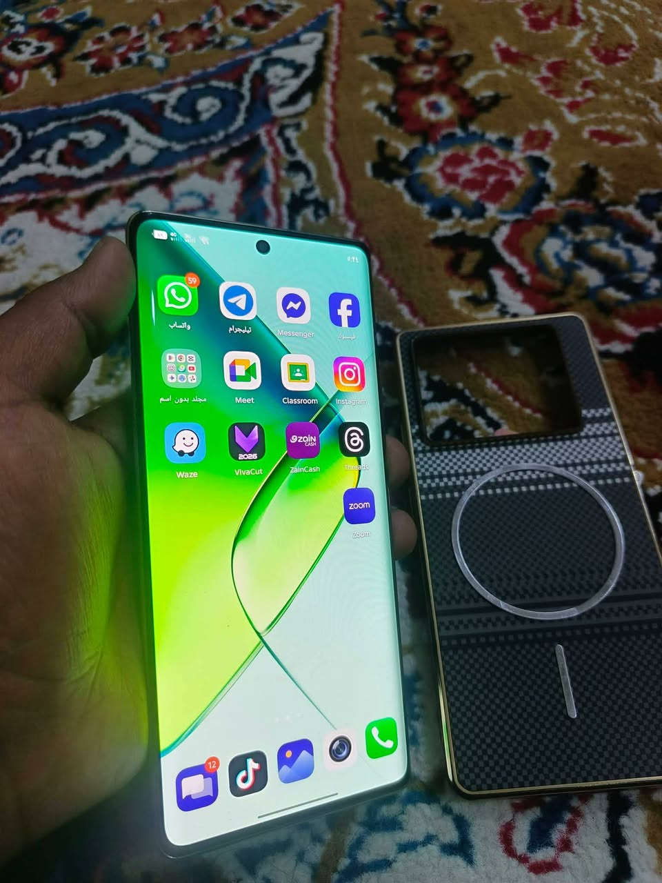 للبيع انفنكس نوت 40 برو 5G 
ذاكره 256
فول نظافه جهاز وكالة
بدون ملحقات 
عنوان بابل قضاء المحاويل ***********
