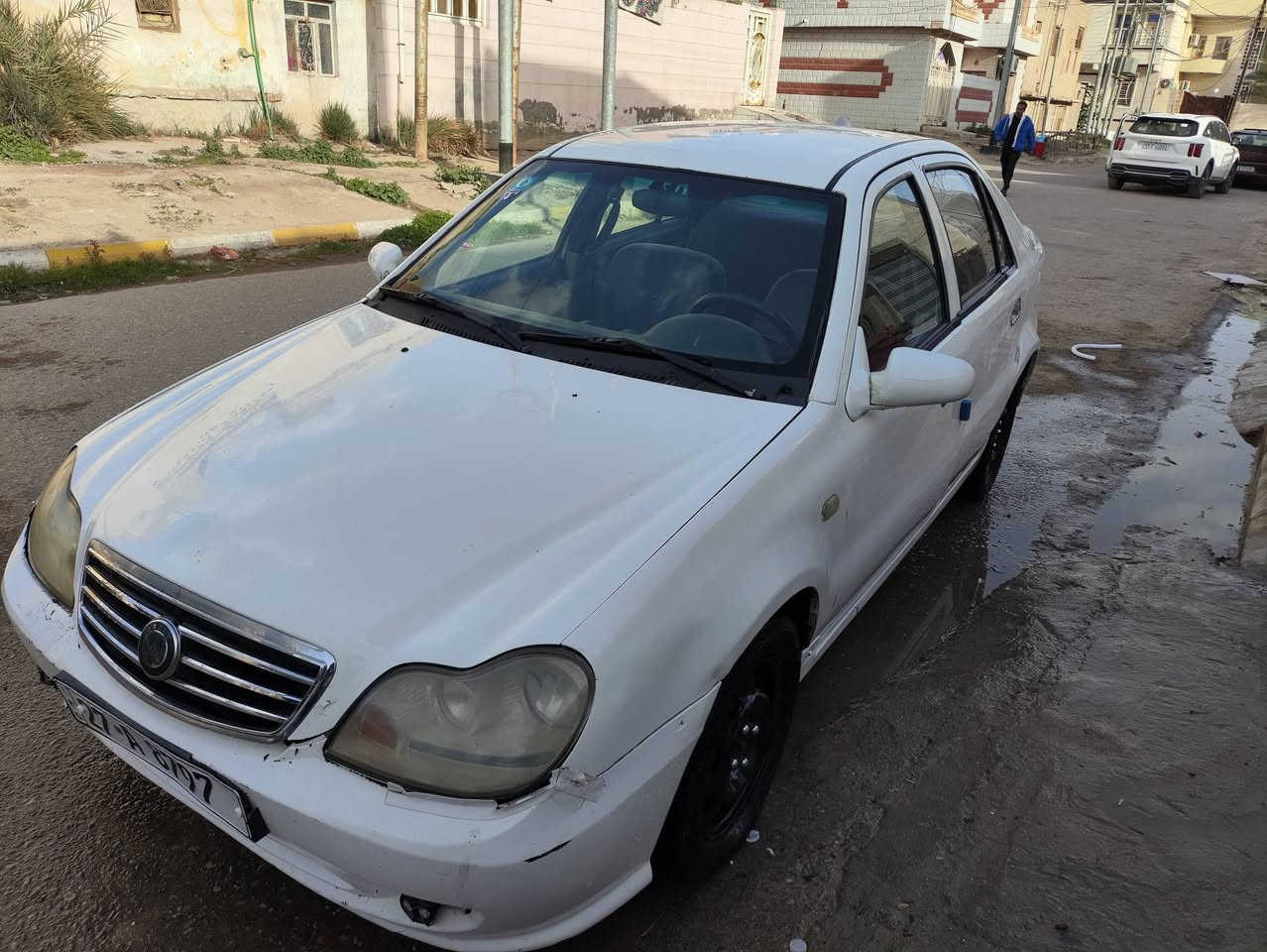 جيلي 12 كير مكينه جدد رقم دولي مداور ثاني يوم سيارة نظيفه 28 وبيها مجال بسيط  ناصريه ***********
