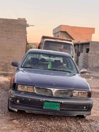 للبيع سيارة مستيبوشي سكمه تايرات جدد طخم  محرك 6 كير شرط تبريد ثلج شرط...