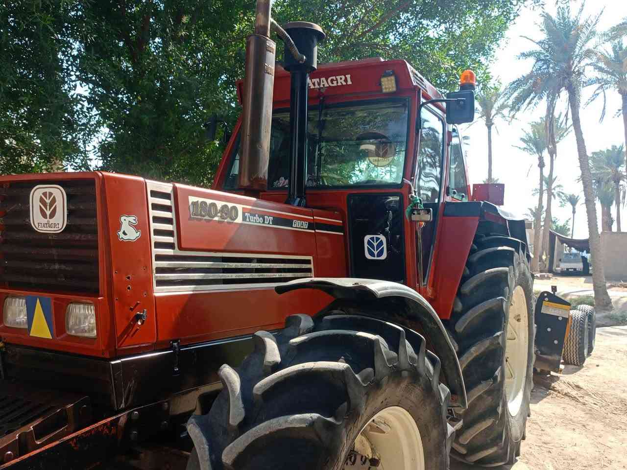 للبيع فيات حجم 180 فول عادي تكمه عريضه اكسن بارز يده بل صفحه دخول جديد كفاله عامه  تصال ***********
