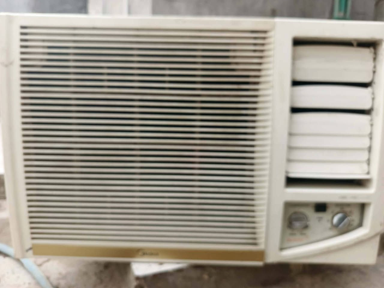 بي ضمان 
تدفئة تبريد جهاز جديد ميديا مكانه بطليحه سعره ١٨٠


**إذا كنت صاحب هذا الإعلان وتريد حذفه لأي سبب، رجاءا أرسل رسالة إلى الدعم الفني**