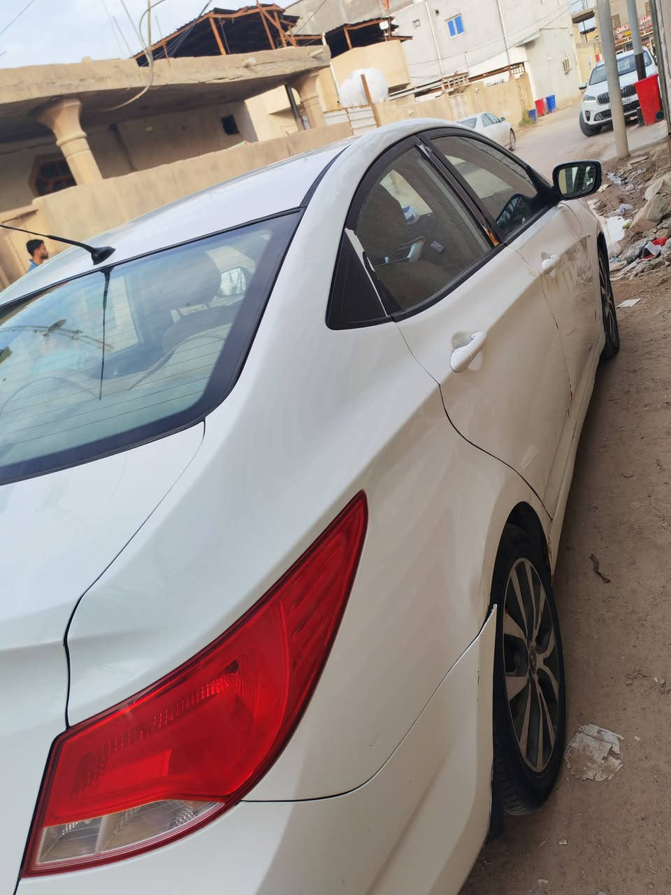 السلام عليكم
اكسنت ٢٠١٦ خليجي بصرة مصبوغة حزام باسمي سنوية ل ٢٠٢٩ السعر  ٩٠  الرقم ( *********** )
