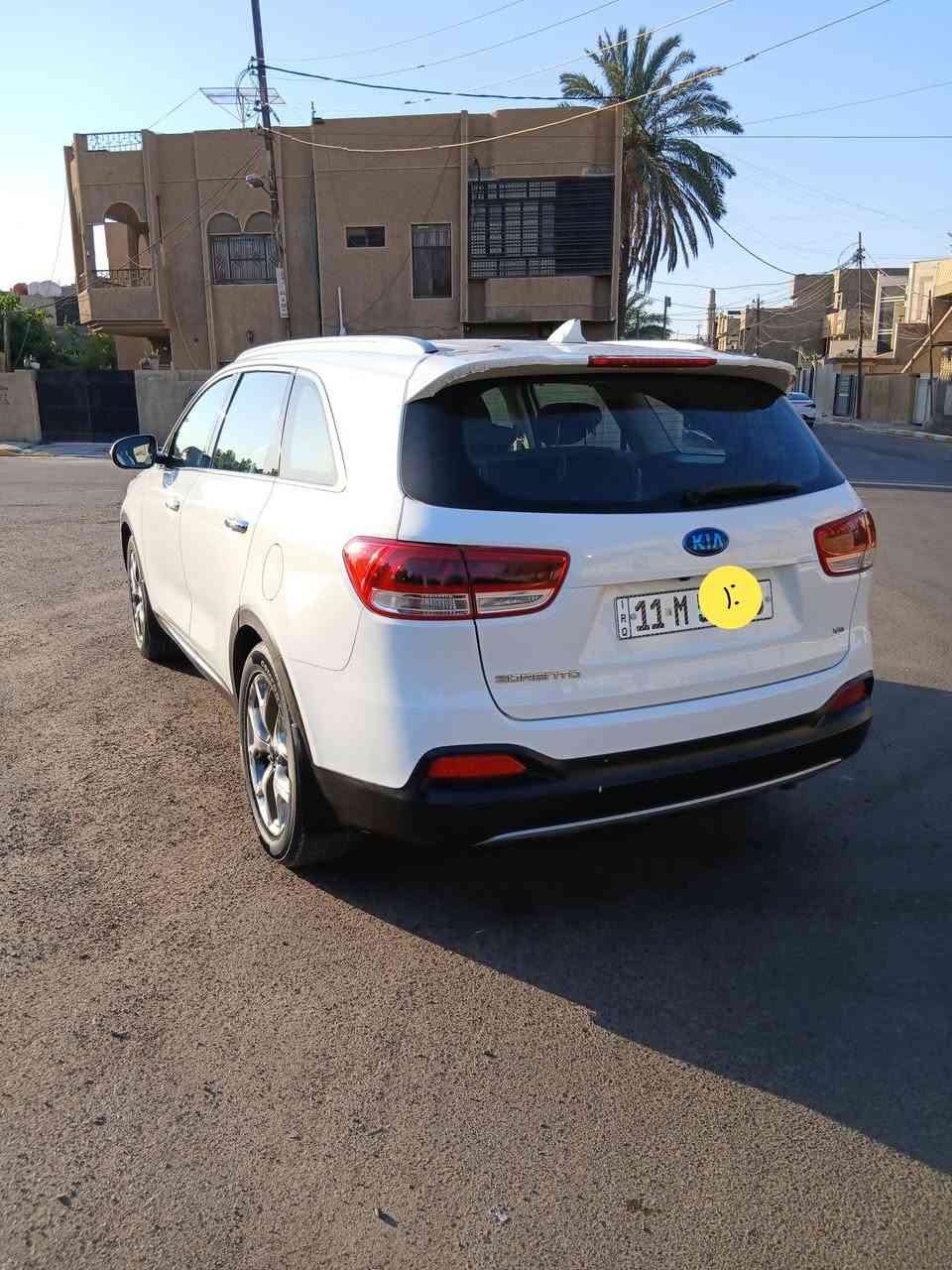 سورنتو للبيع موديل ٢٠١٦ خليجي بأسمي تحويل ثاني يوم  السنويه لل ٢٠٣١ المواصفات بصمه تشغيل بصمه ابواب كشن السايق كهرباء الجنطه كهرباء مرايه شفط زراك لايت علامه السورنتو بلدوسه نضام ترحيب عند القتراب حساس امامي وحساس خلفي كامره خلفيه دواره شاشه كبيره ماعده الفورويل والبنوراما السونار موجود رقم بغداد مكان السياره بغداد الامين الثانيه السعر ٢١٥ وبيه مجال *********** بي واتساب

